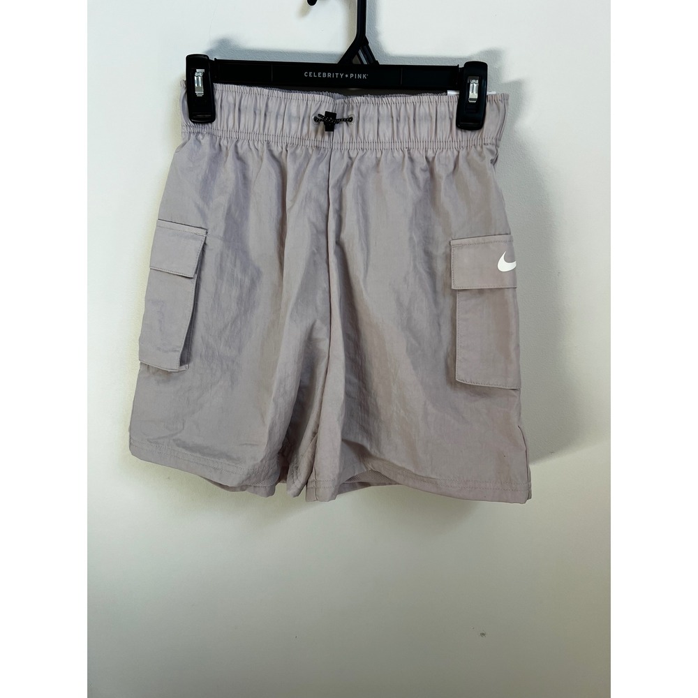 Nike Womens Loose Fit‎ High Rise Cargo Shorts Lilac Beige XS DM6247-019 NWT